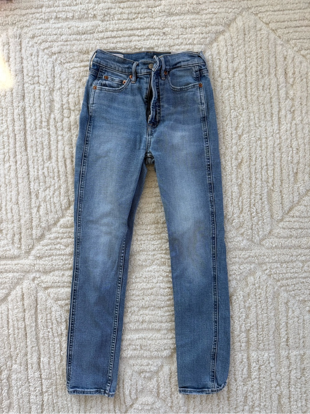 GAP Women's Light Blue Skinny Jeans
